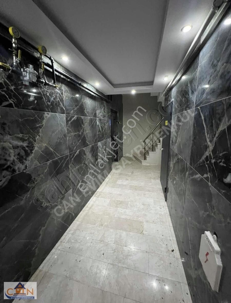Cengiz Topel Cd Üzerinde Sıfır Şehir Manzaralı 4+1 Dubleks Daire