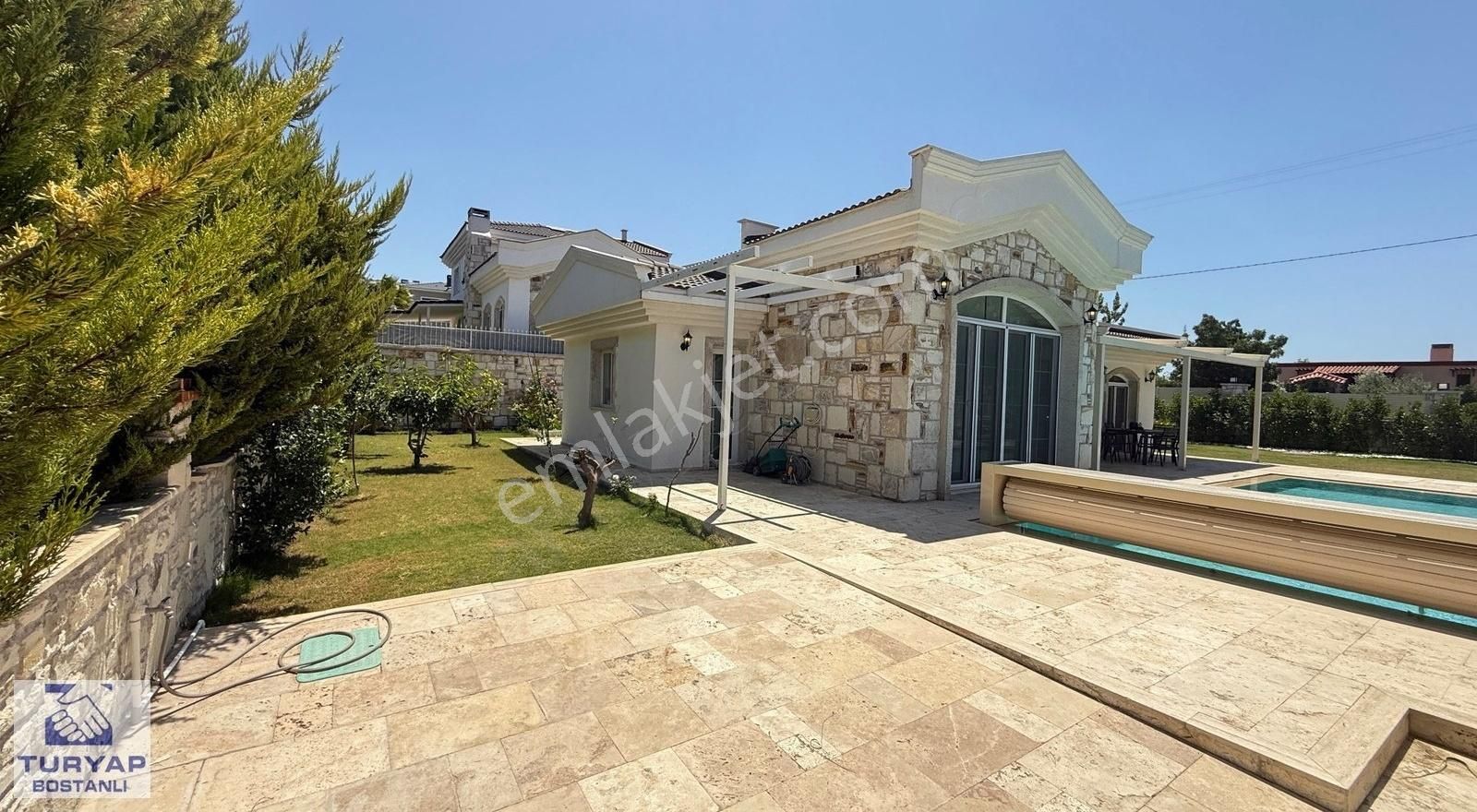 İzmir Foça'da Satılık Lüks Villa - Görsel 12