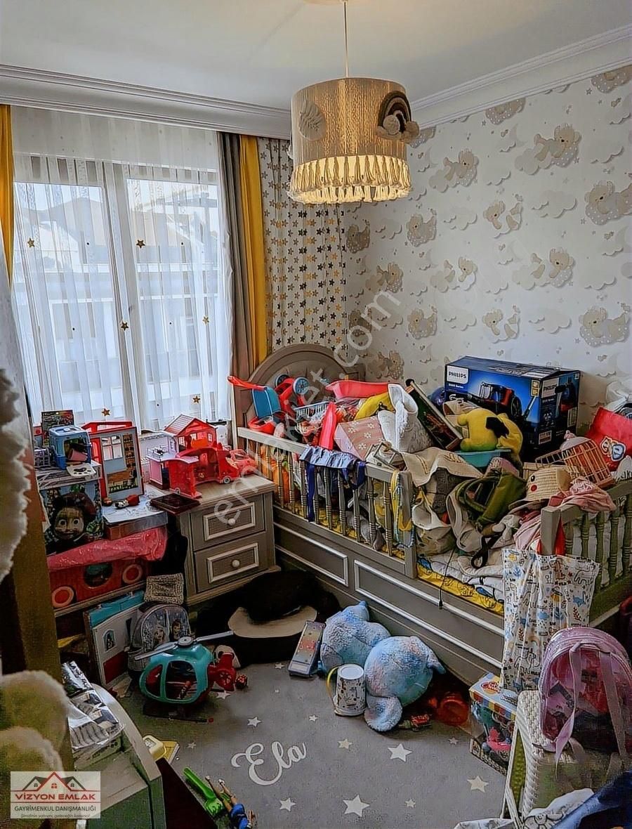 Altıntepe'de 3+2 240 M² Deniz Manzaralı Genç Binada Teraslı - Görsel 2