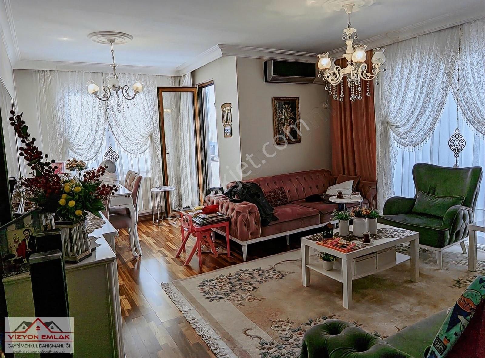 Altıntepe'de 3+2 240 M² Deniz Manzaralı Genç Binada Teraslı - Görsel 16