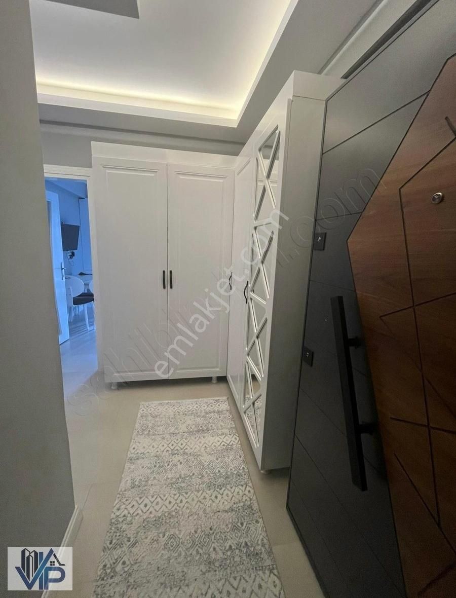 Bafra Vıp Gayrimenkulden Gaziosmanpaşa Mah'de Satılık 4+1 Daire