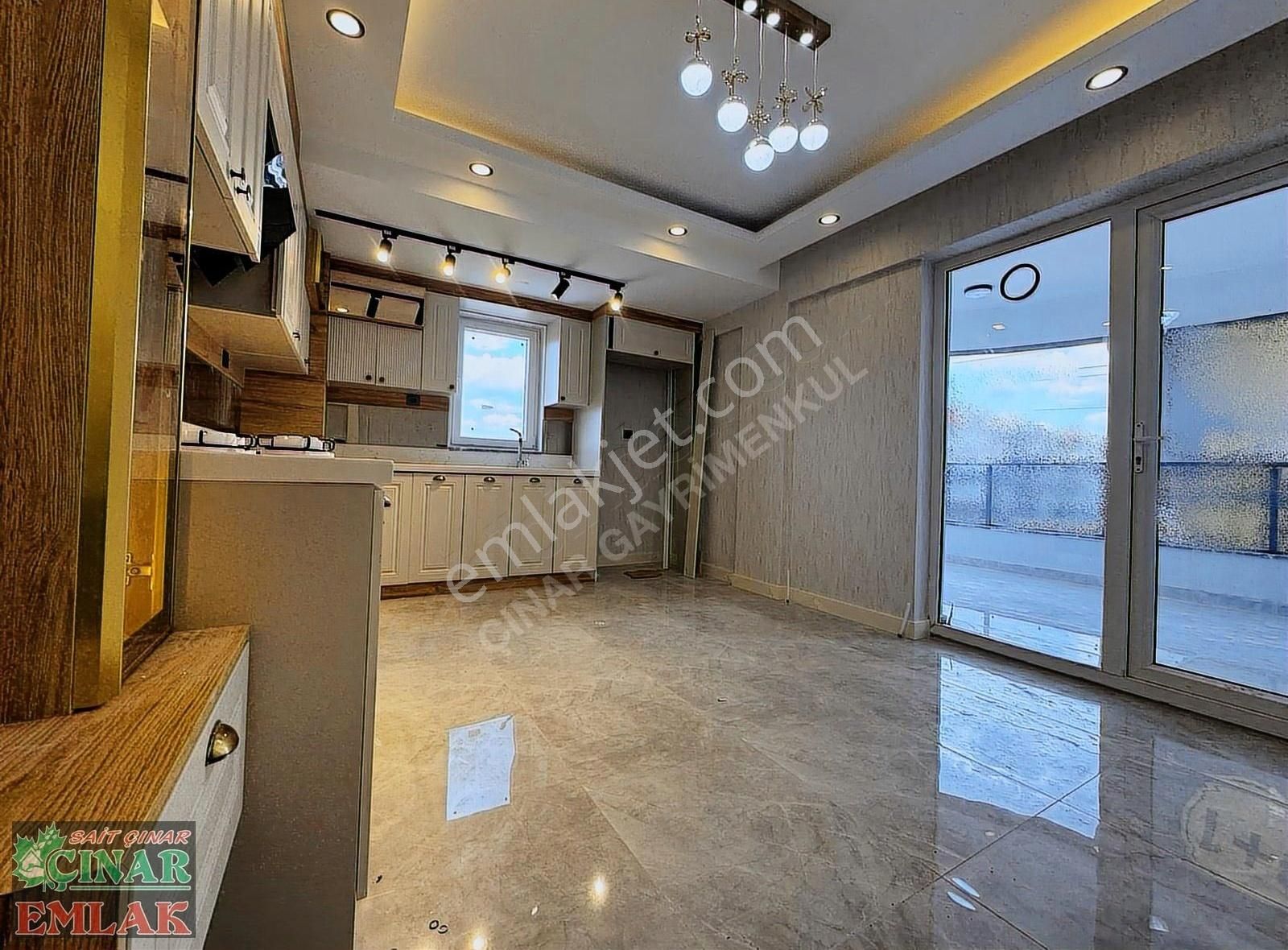 Çınar'dan Menderes'te İşçilik Harikası Geniş Ve Ferah 3+1 Daire! - Görsel 32