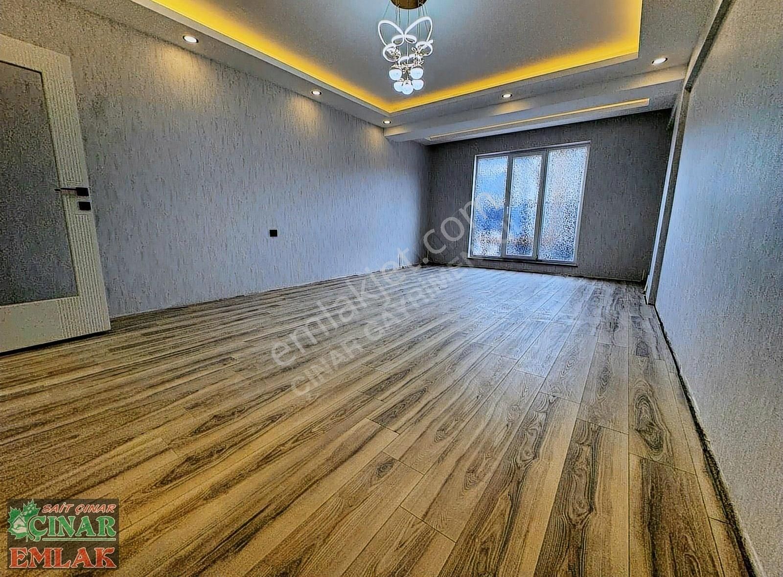 Çınar'dan Menderes'te İşçilik Harikası Geniş Ve Ferah 3+1 Daire! - Görsel 13