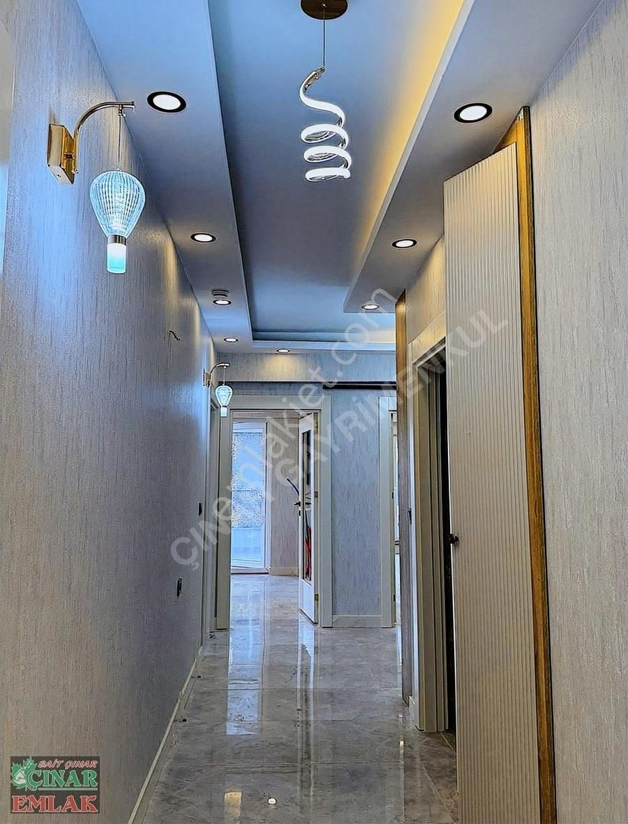 Çınar'dan Menderes'te İşçilik Harikası Geniş Ve Ferah 3+1 Daire! - Görsel 11