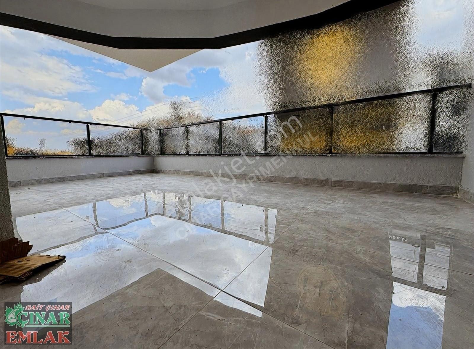 Çınar'dan Menderes'te İşçilik Harikası Geniş Ve Ferah 3+1 Daire! - Görsel 7