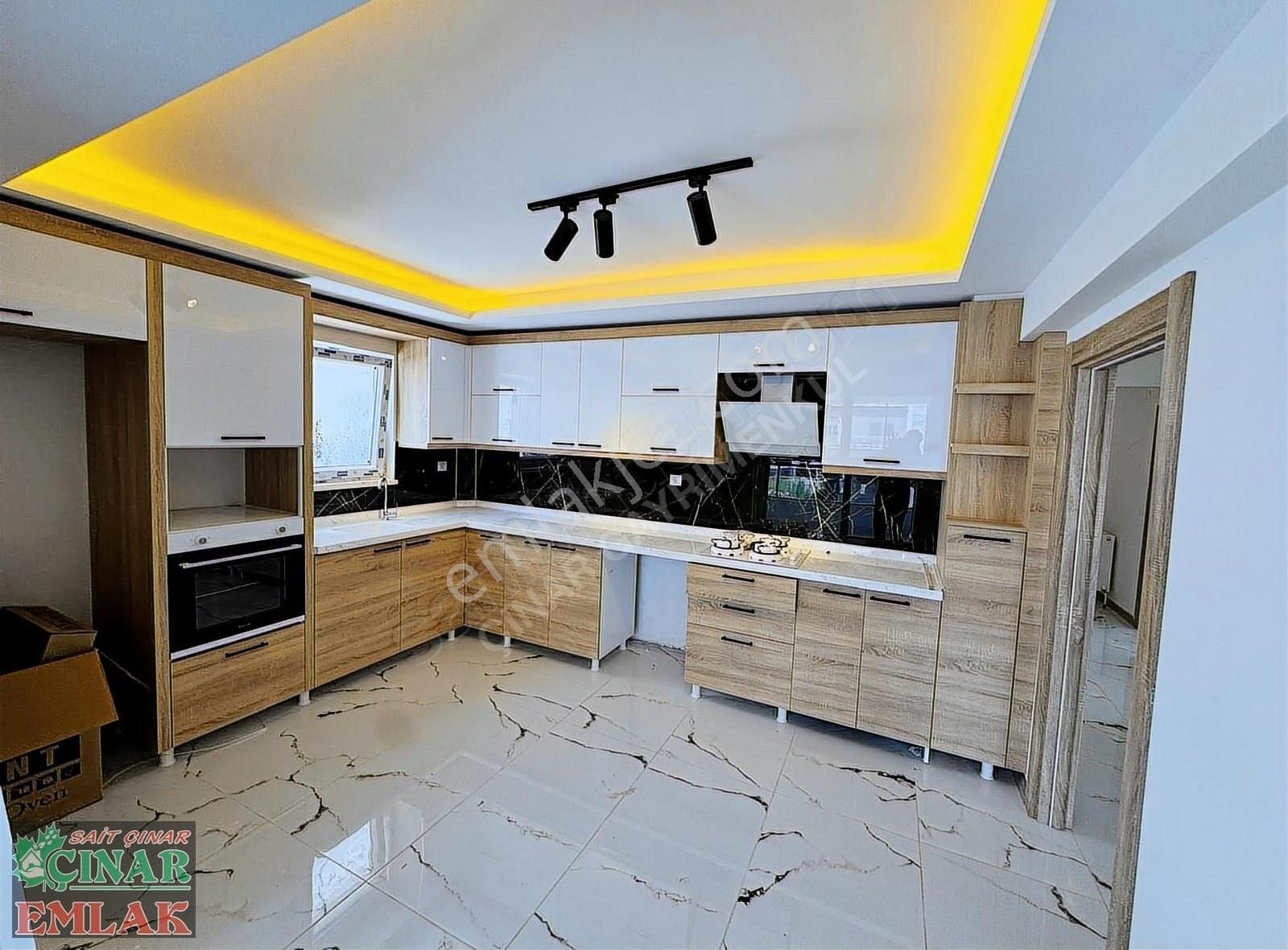 Çınar'dan Merkezi Konum'da Ultra Lüx Ve Geniş 4+1 Daire!! - Görsel 8