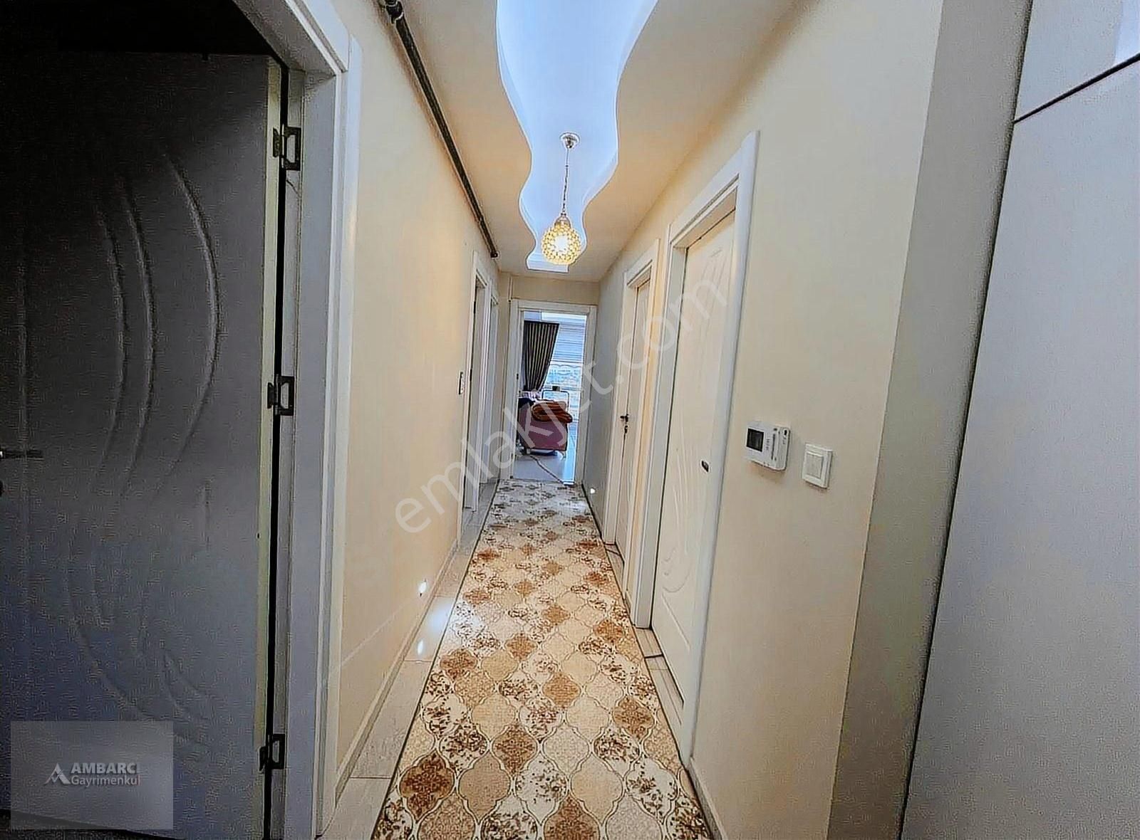 Ambarcı'dan Yelkide 3 Cepheli Satılık 3+1 Daire