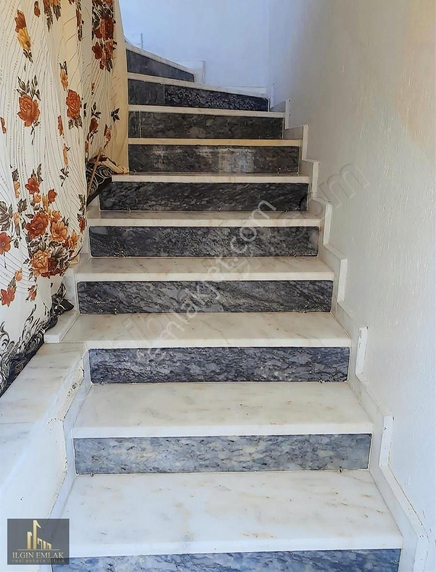 Milli Egemenlik Mahallesinde Bahçeli Satılık 2. Kat - Görsel 9