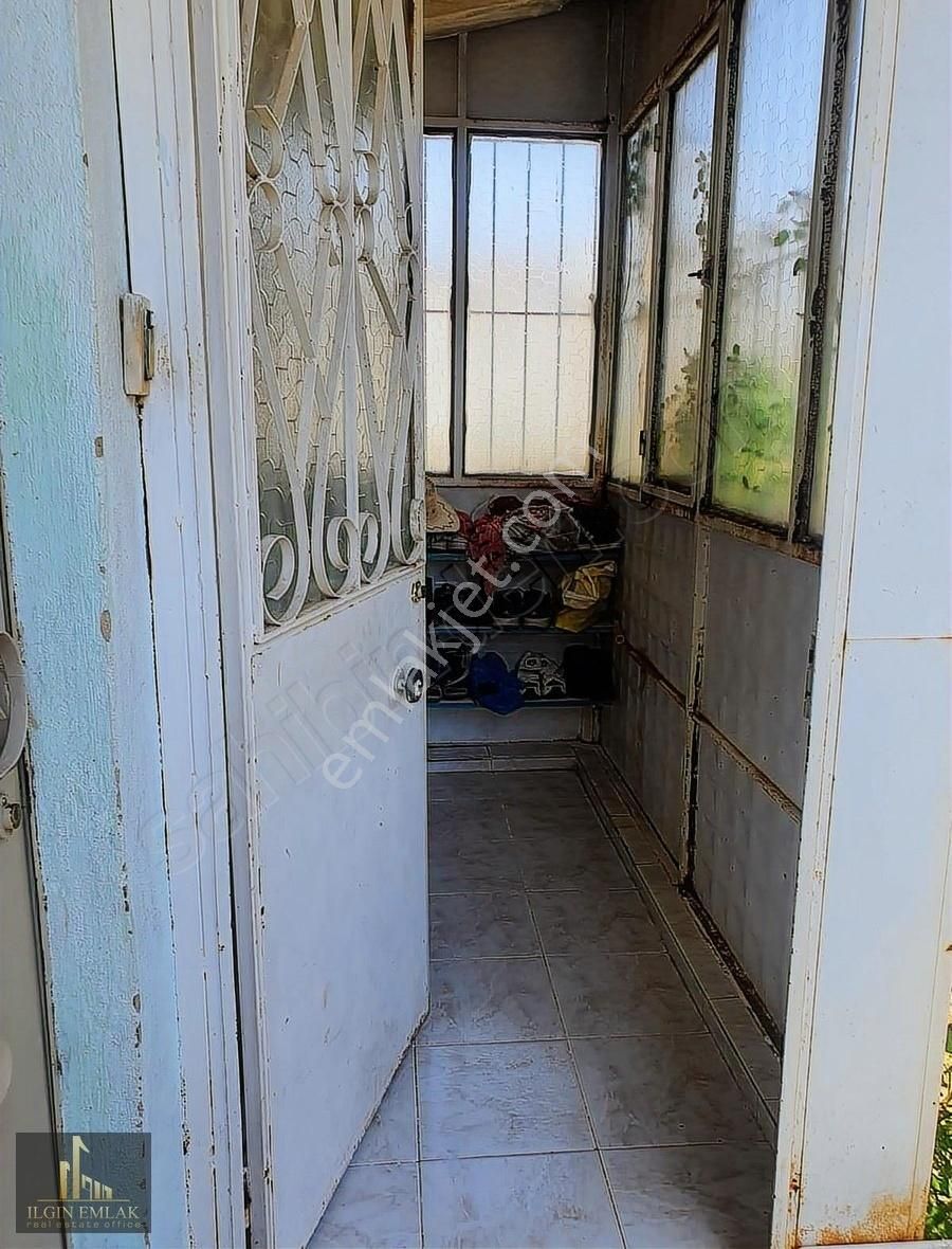 Milli Egemenlik Mahallesinde Bahçeli Satılık 2. Kat - Görsel 12