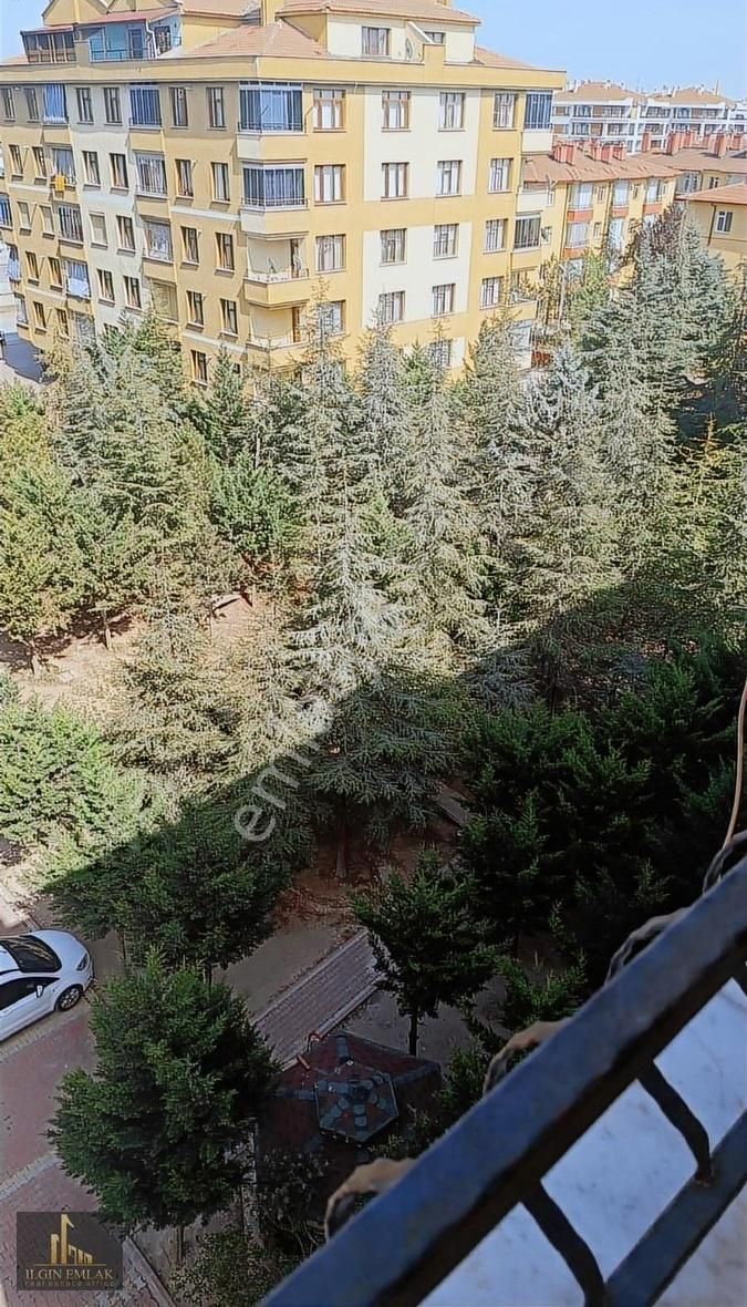 Erenler'de Satılık Dubleks 4+2 Daire - Görsel 2