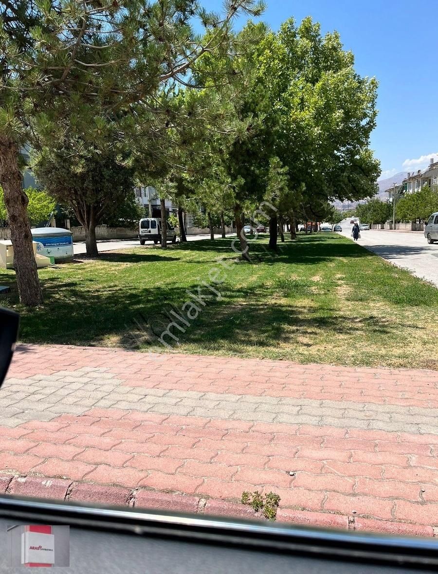 Aras Gyo'dan Şehrin Gözde Olan Sancak Mahallesinde 3+1 Daire