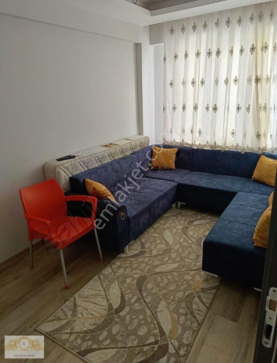 Emlak Centerden Meydan Da Kiralık Esyalı 1+1