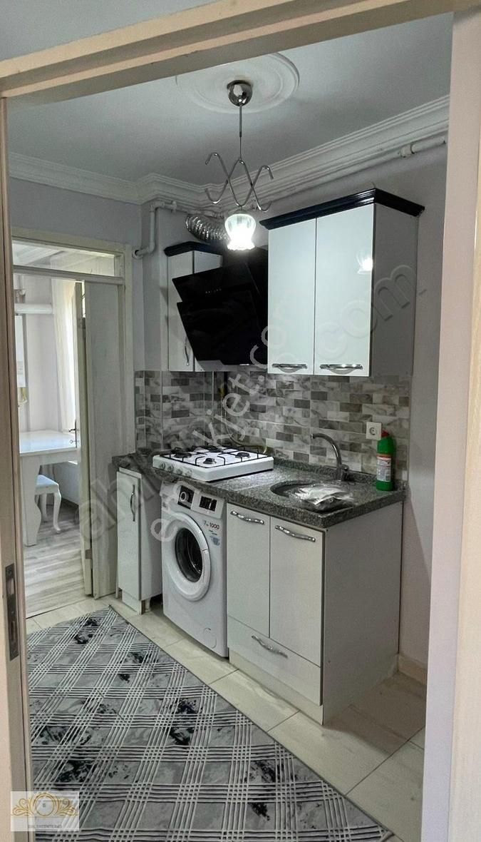 Emlakcenter 43 Den Menderes Cad Kiralık 1+1
