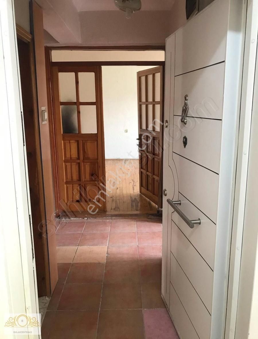 Emlakcenter43 Den Meydan Mah. 3+1 Acil Satılık