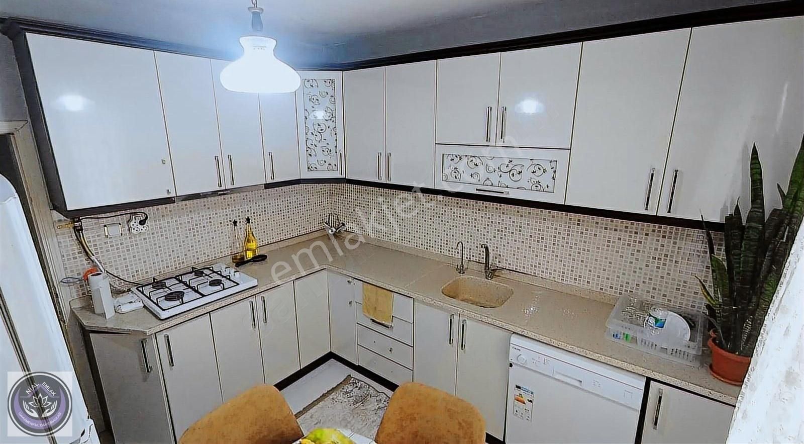 Balıkesir Altıeylül Sütlüce Mahallesi 2+1 Satılık Müstakil Ev - Görsel 19