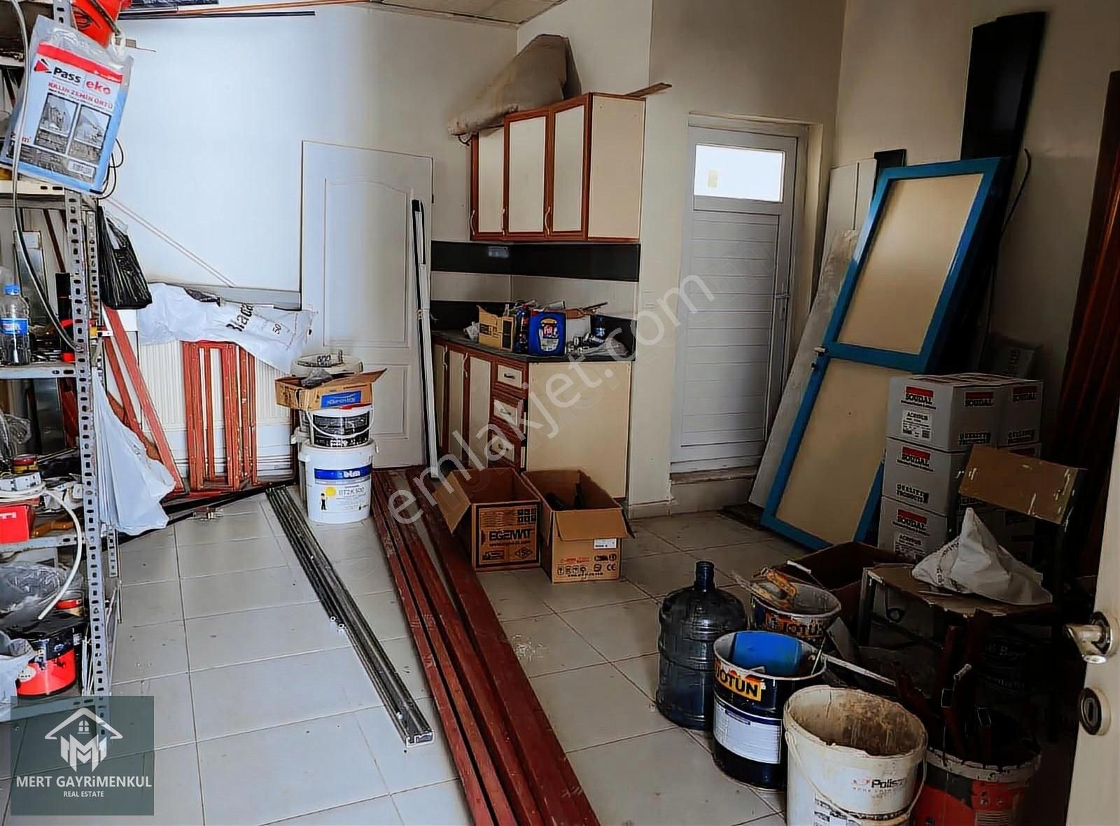 Uğur Mumcuda Hastane Yakını Satılık 90m2 İş Yeri - Görsel 6