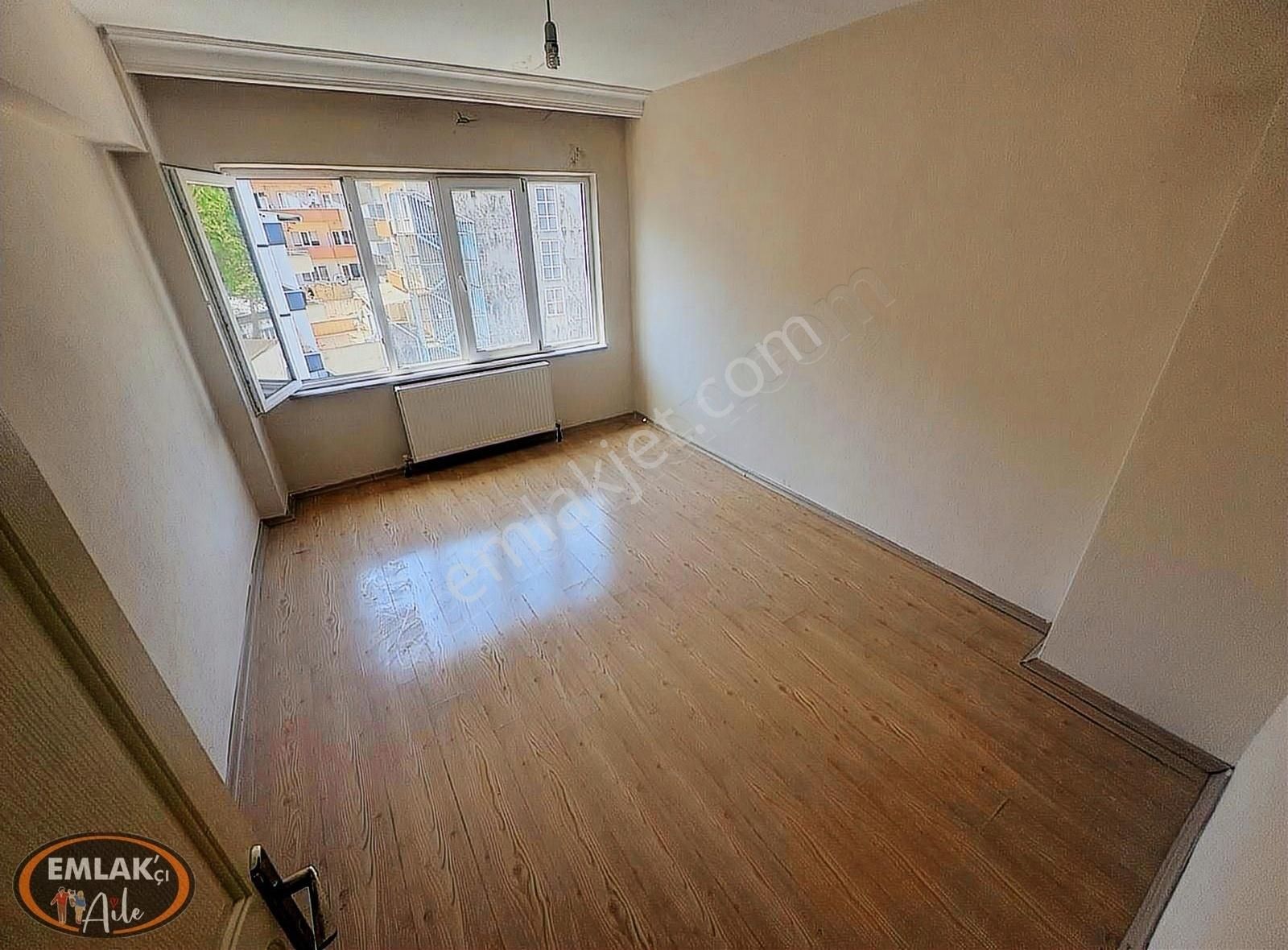 Bandırma Çarşı İçerisinde 2+1 Satılık Daire