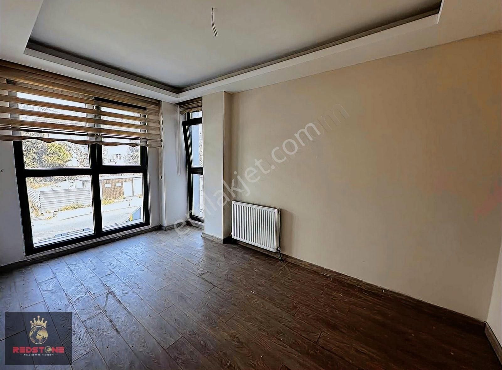 Büyükçekmece Atatürk Mahallesinde Kiralık 1+1 Daire