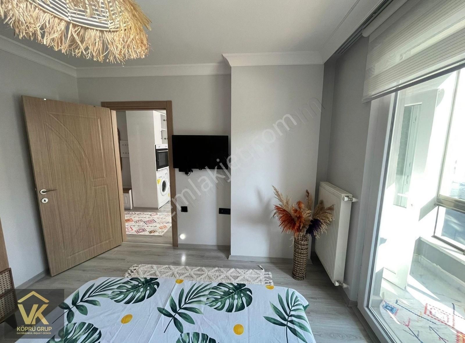 Köprü Grup'tan Satılık - Eşyalı Kiracılı Özel 1+1 Daire - Görsel 9