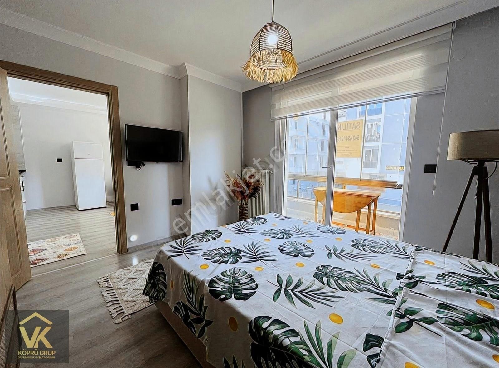 Köprü Grup'tan Satılık - Eşyalı Kiracılı Özel 1+1 Daire