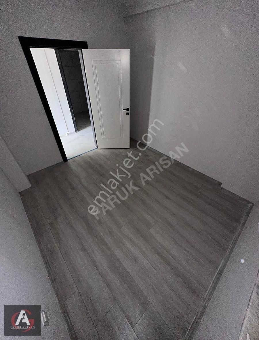 Faruk Arısan'dan Elmalı Yoluna Yakın Ayrı Mutfak 2 Cepheli 2+1 - Görsel 8