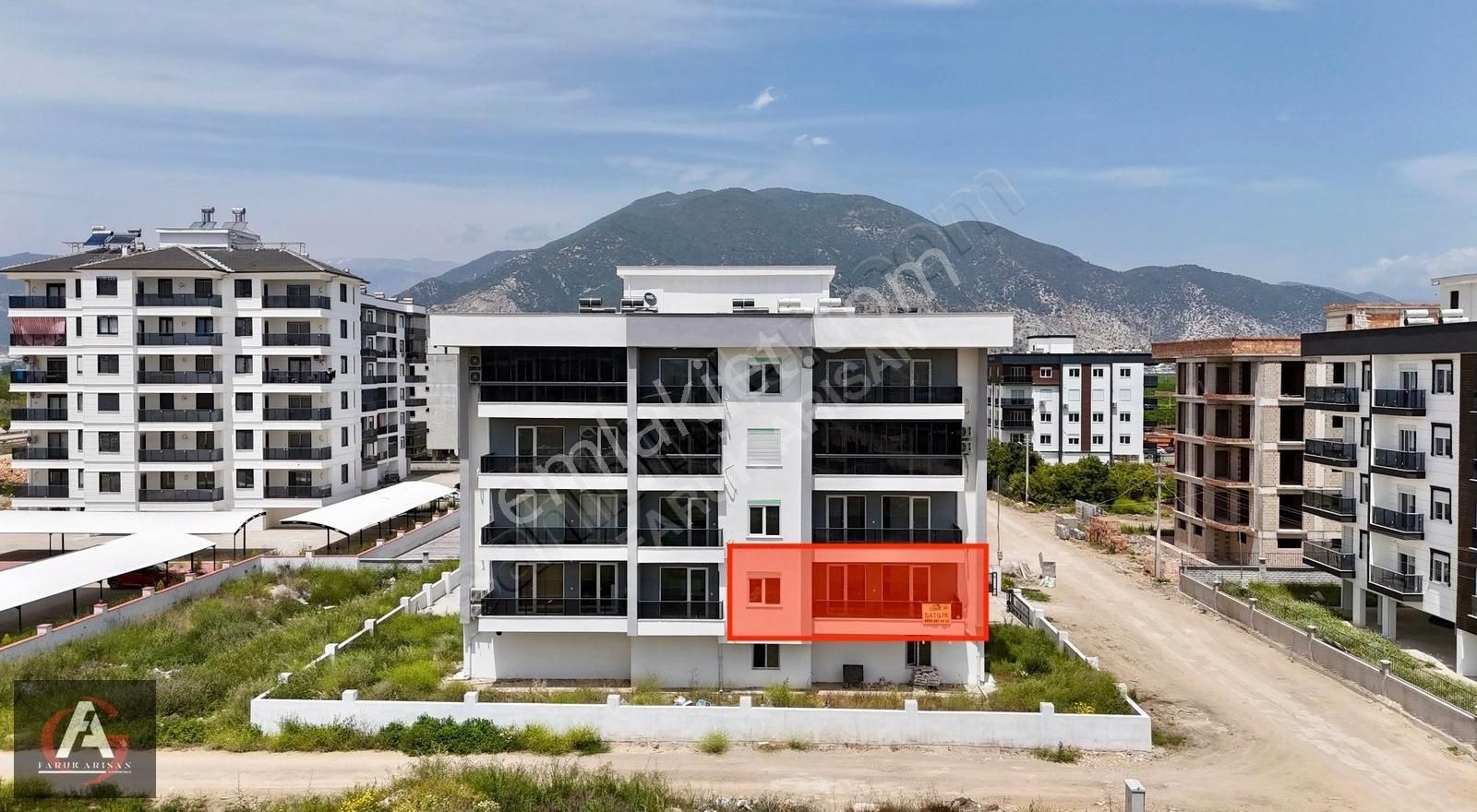 Faruk Arısan'dan Elmalı Yoluna Yakın Ayrı Mutfak 2 Cepheli 2+1 - Görsel 13