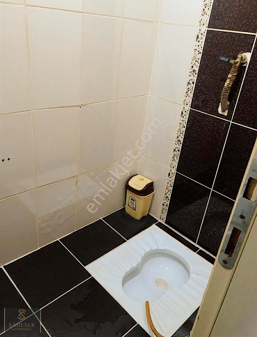 Serdivan Avm Yürüme Mesafesinde 4+1 220m2eşyalı Bahçeli Dublex
