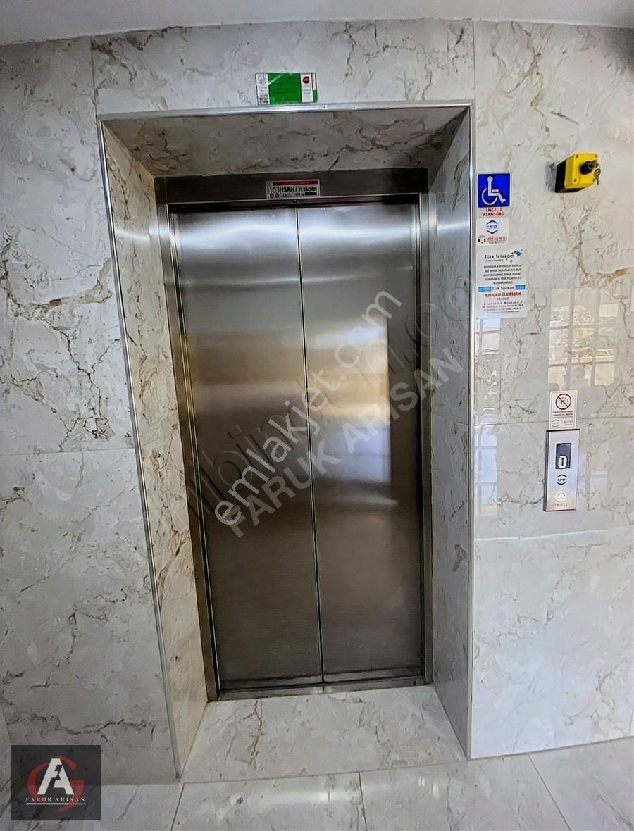 Faruk Arısan'dan Süper Konumda İskanlı Lüx Ayrı Mutfak 2+1 Daire - Görsel 2