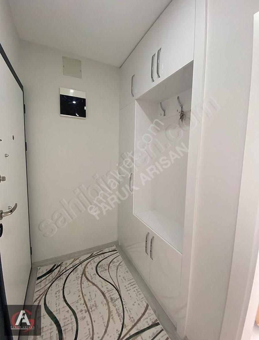 Faruk Arısan'dan Süper Konumda İskanlı Lüx Ayrı Mutfak 2+1 Daire - Görsel 3