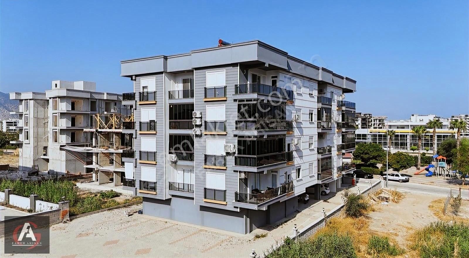 Faruk Arısan'dan Süper Konumda İskanlı Lüx Ayrı Mutfak 2+1 Daire - Görsel 8