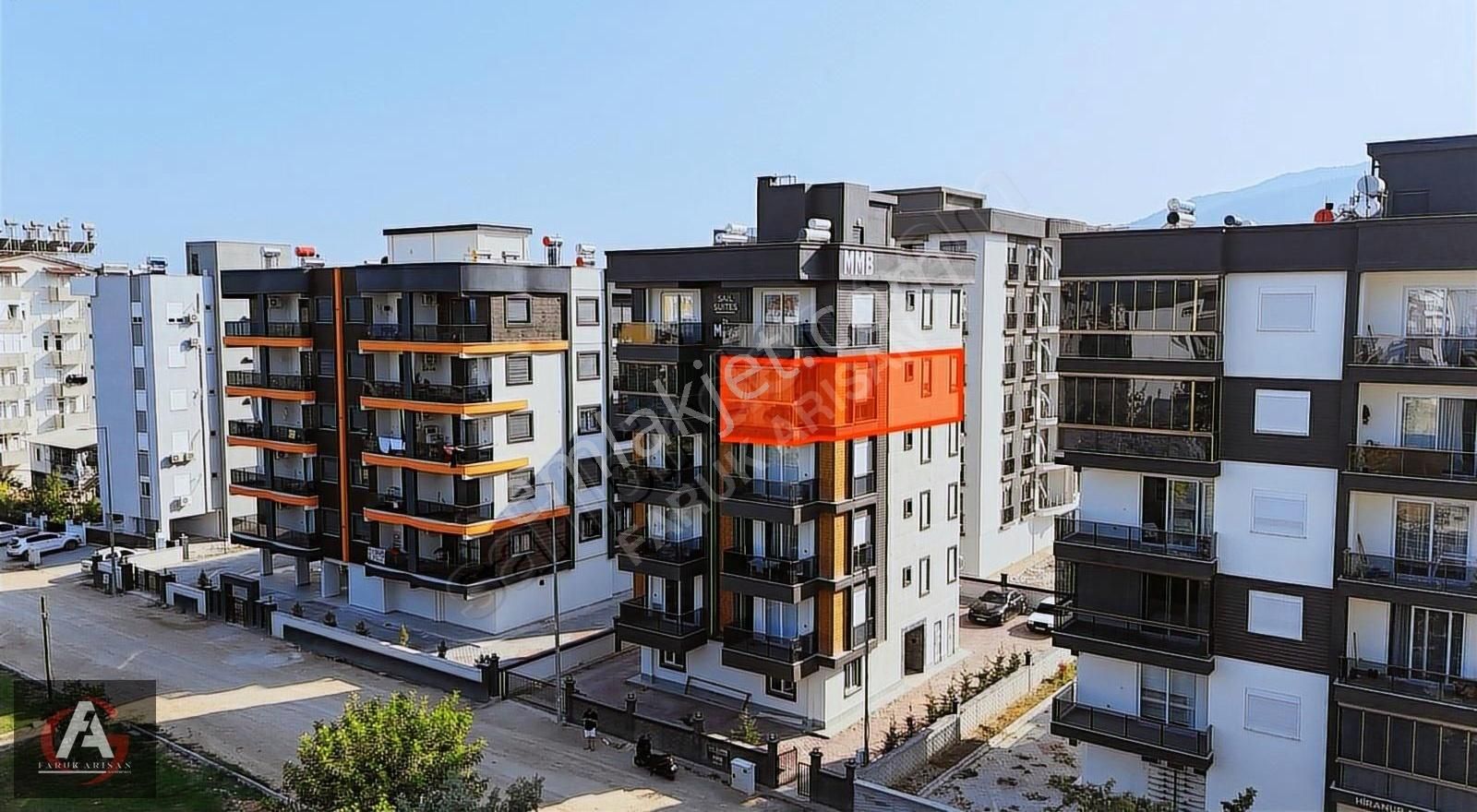 Faruk Arısandan Deniz Manzaralı Çok Geniş Ve Ebeveyn Banyolu 1+1 - Görsel 9