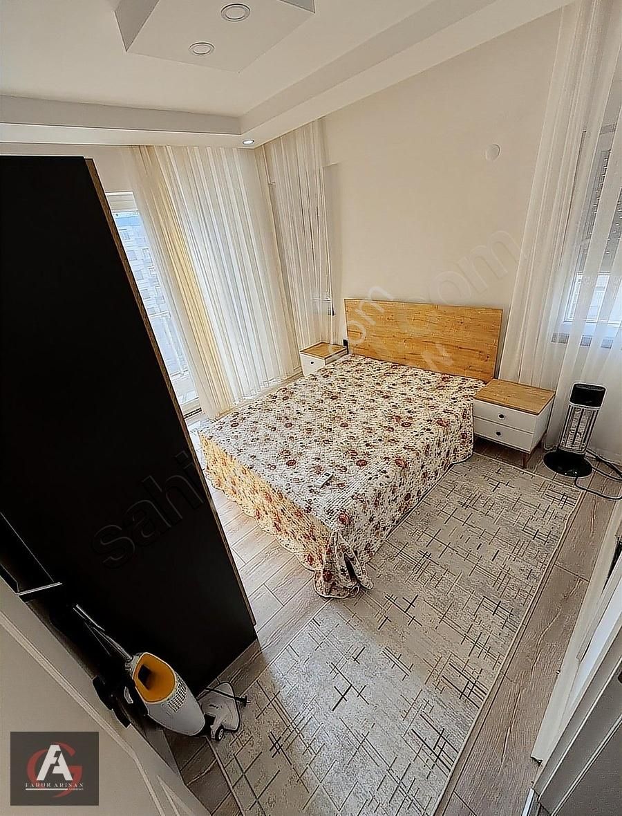 Faruk Arısandan Deniz Manzaralı Çok Geniş Ve Ebeveyn Banyolu 1+1 - Görsel 2