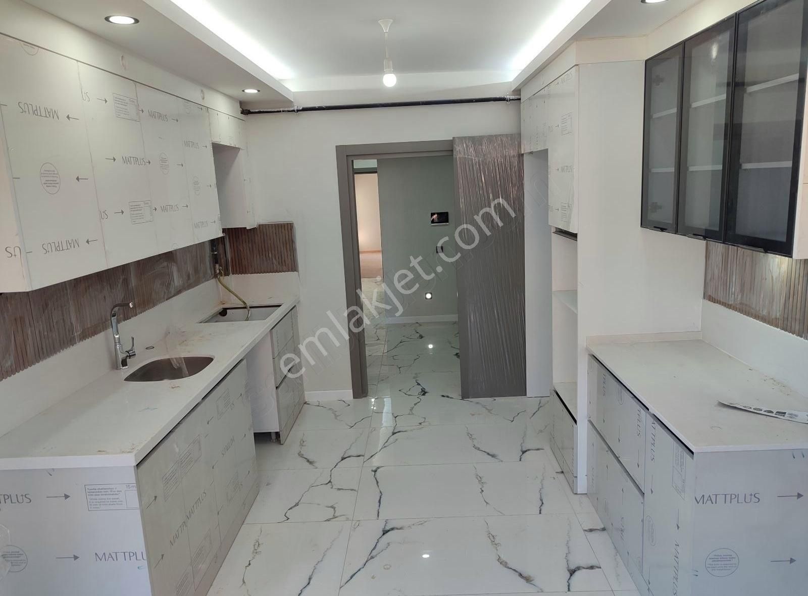Asel'den Sporkent 3+1 Ebeveyn+giyinme Oda Köşe Şahsi Otopark