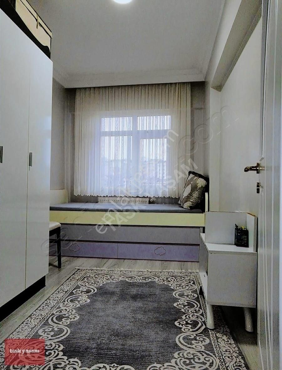 Gülbağ Son Durakta Asansörlü Krediye Uygun Masrafsız Daire - Görsel 13