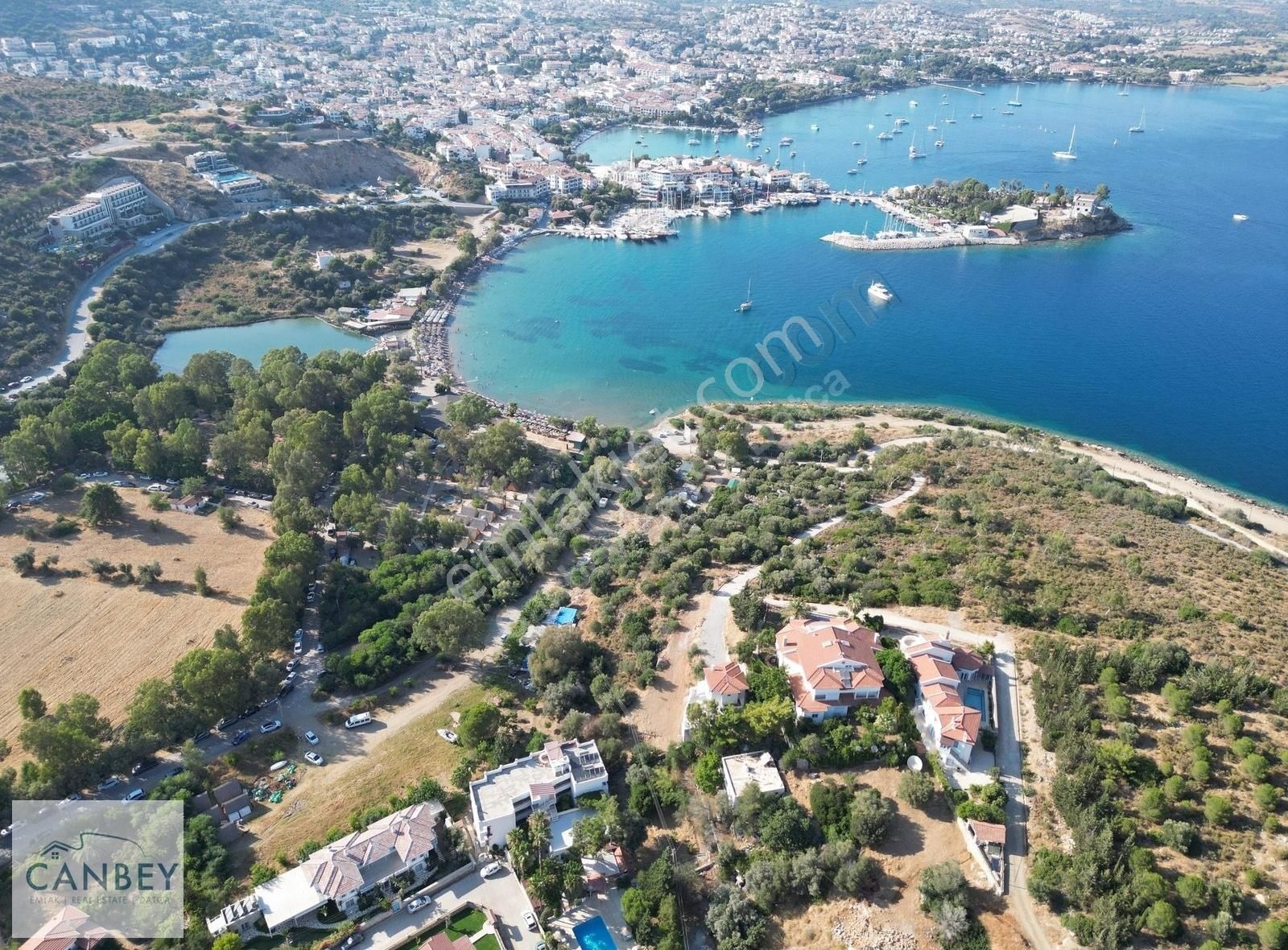 Datça Marinanın Yanında Denize 160 M Satılık 193m2 Turizm Arsası