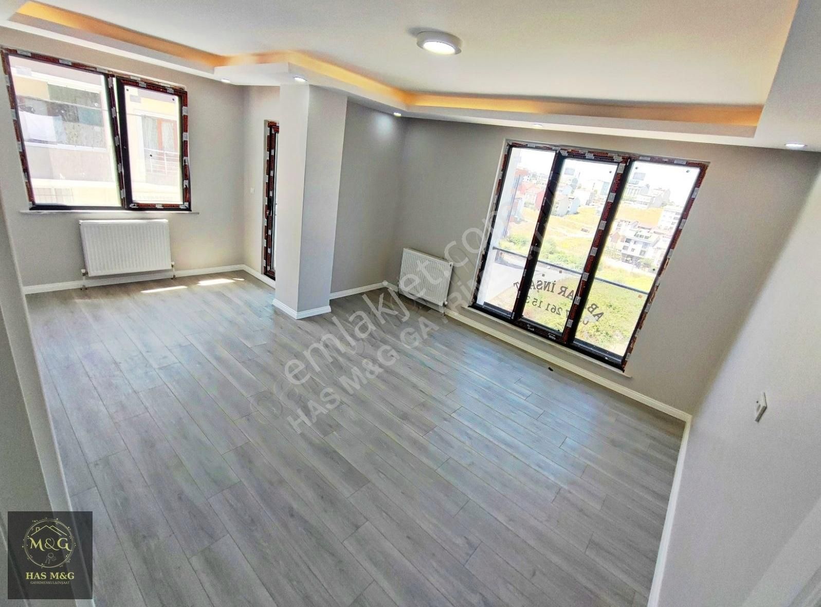 Ultralüks Çift Balkonlu Ebebeyn Banyolu 3+1 130 Metre Arakat