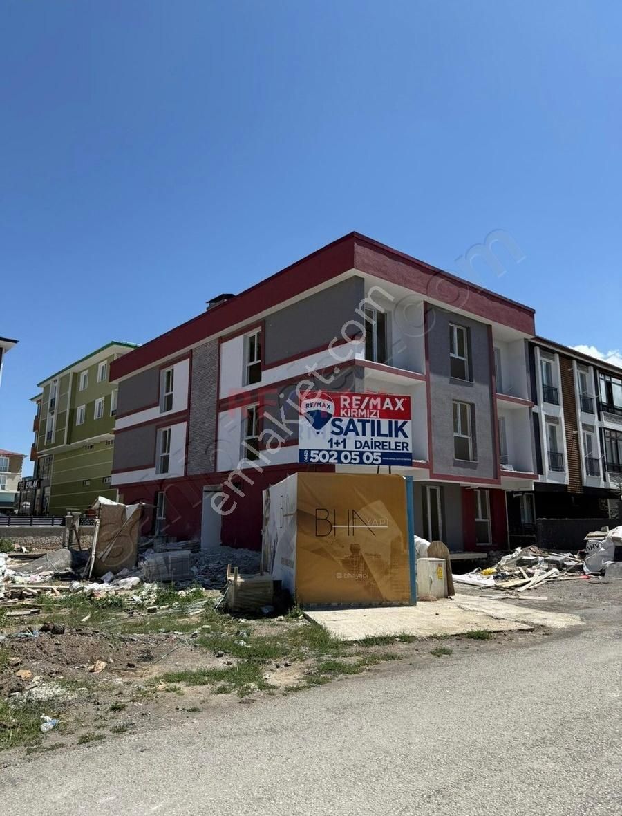 Re/max Kırmızı'dan Erzurum Dadaşkent'te Satılık 1+1 Lüks Daire