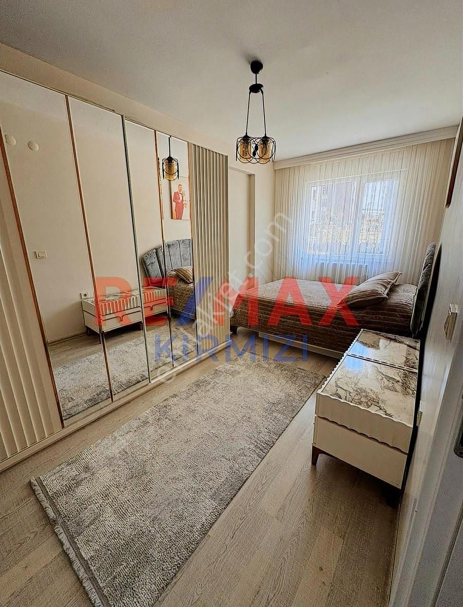 Re/max Kırmızı'dan Erzurum Kavak Konutları'nda Satılık 2+1 Daire