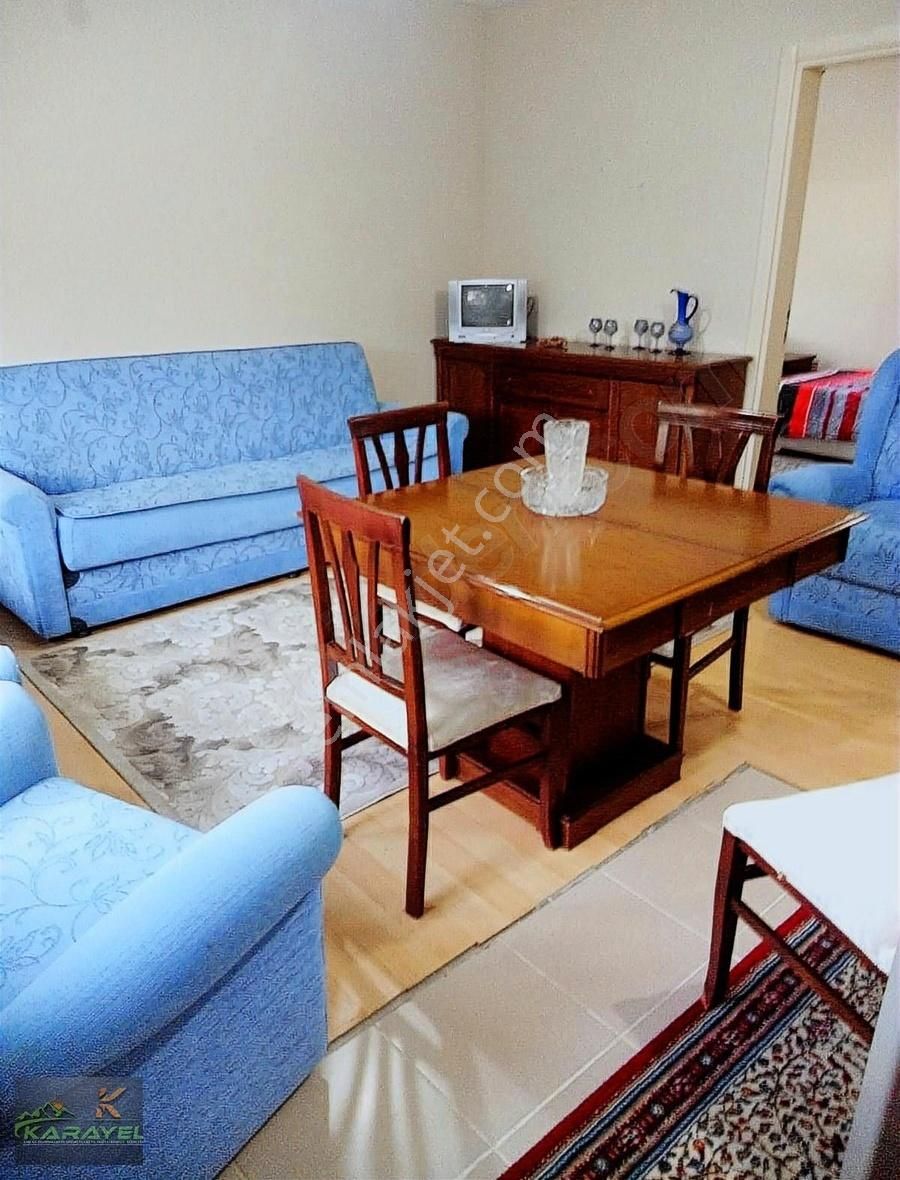Aileye Uygun Temiz Ve Bakımlı Merkezi Kiralık Eşyalı Daire