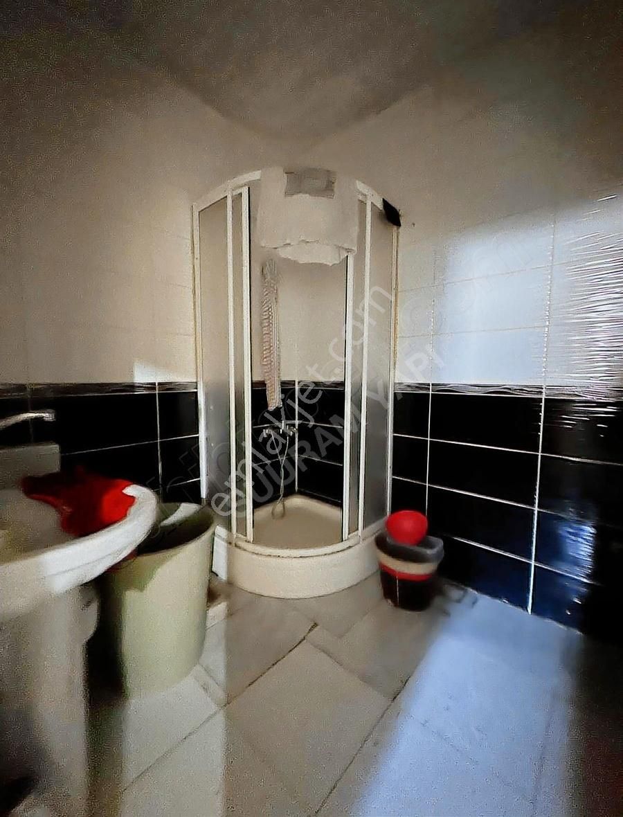 Güvercintepe'de Kiralık Merkezi Konumlu Bahçe Katı