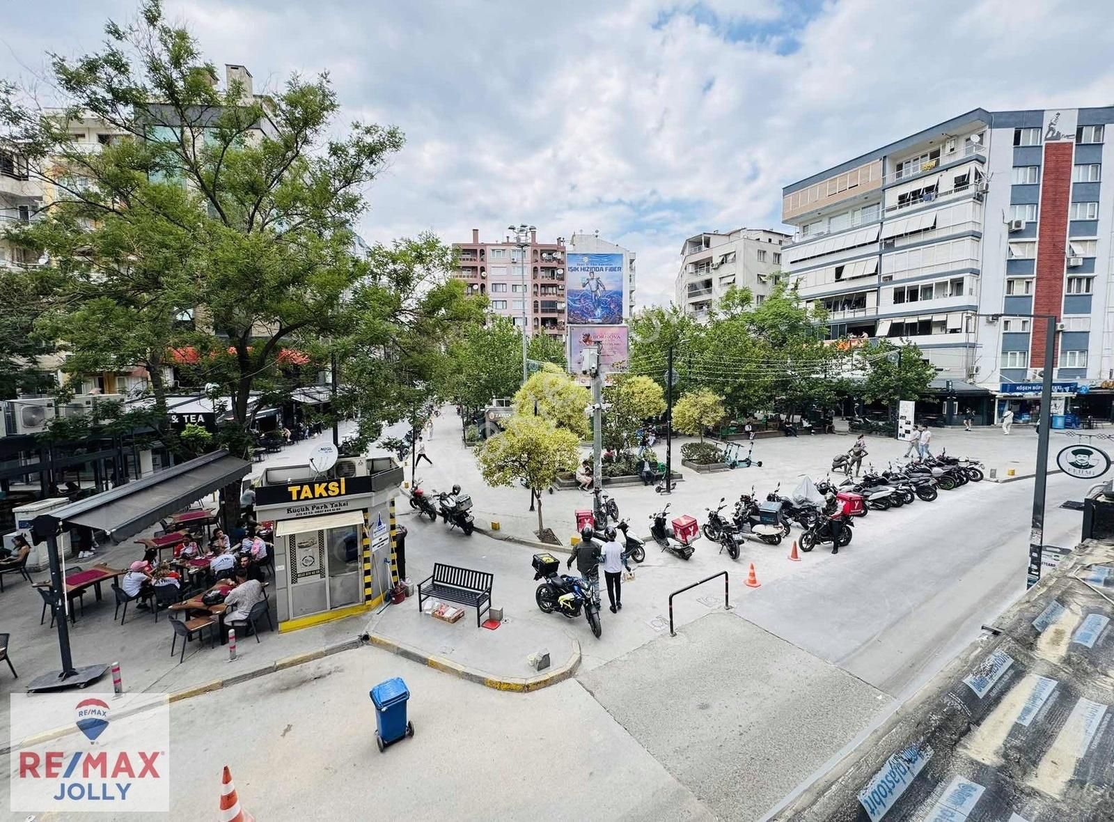 Küçükpark Meydan Konut & İşletme Kullanım Uygun 1. Kat Satılık - Görsel 2