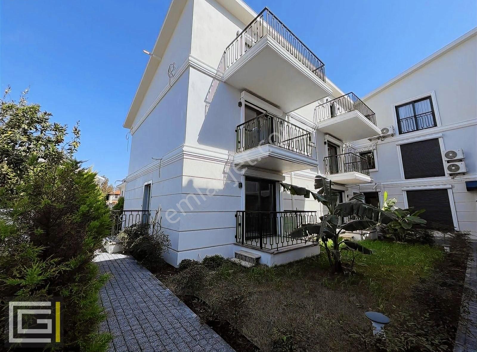 Havuzlu Butik Sitede Plaja Komşu Lüks Yaşam Ve Yatırım Fırsatı! - Görsel 25