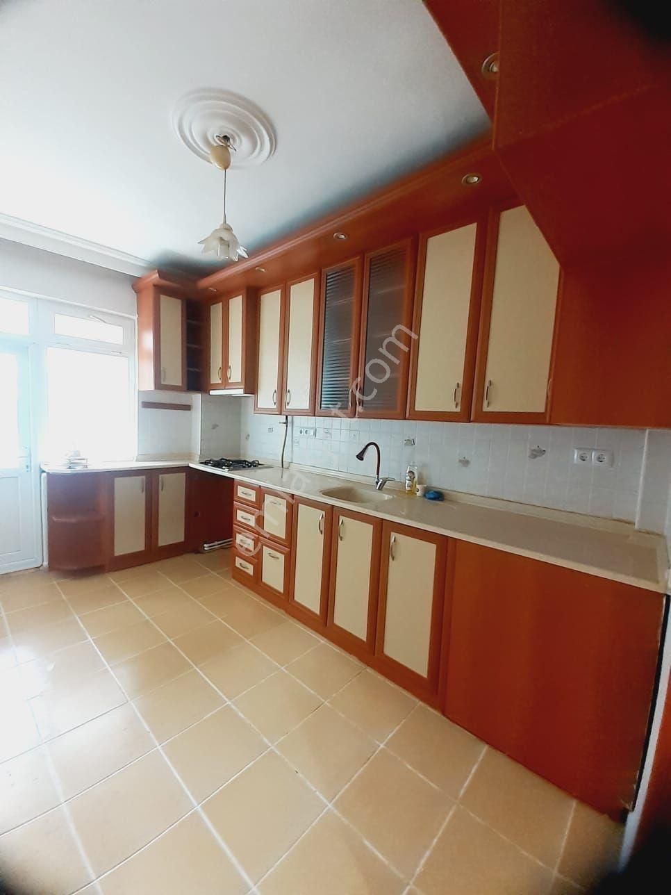 Samsun Atakum Yenimahalle Tramvaya Cephe 3+1, 140m² Asansörlü Kiralık Daire