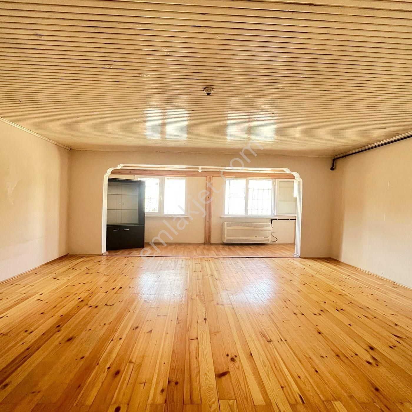 Pusula Yapı'dan Eşref Bitlis Bulvarında Kiralık 2+1 Daire!!!