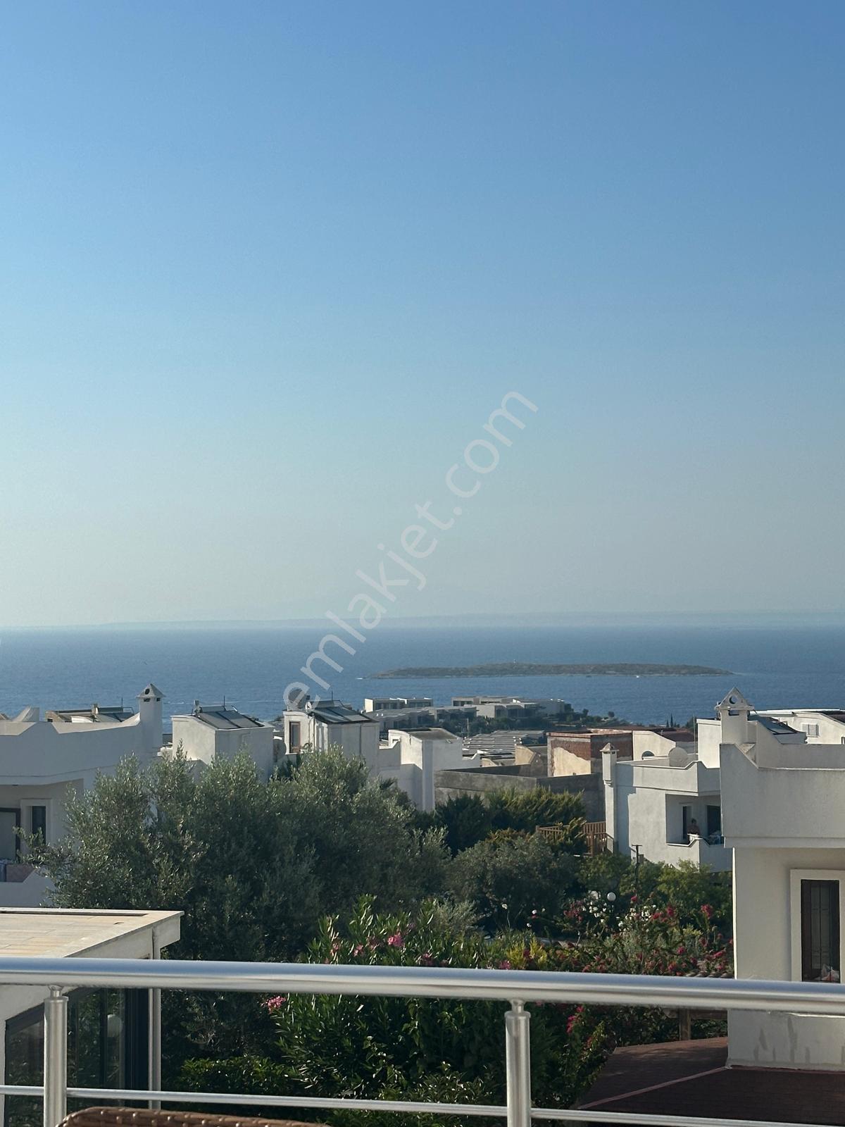 Bodrum Türkbükü Sankop Sitesinde Deniz Manzaralı 2+1 Müstakil - Görsel 31