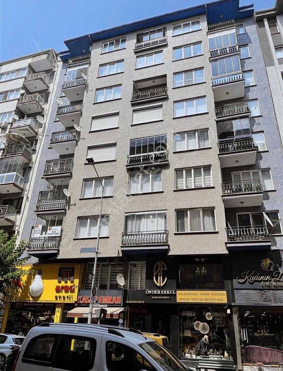 Loft Gayrimenkulden Cengiz Topel'de Kiralık 3+1 Eşyalı Daire
