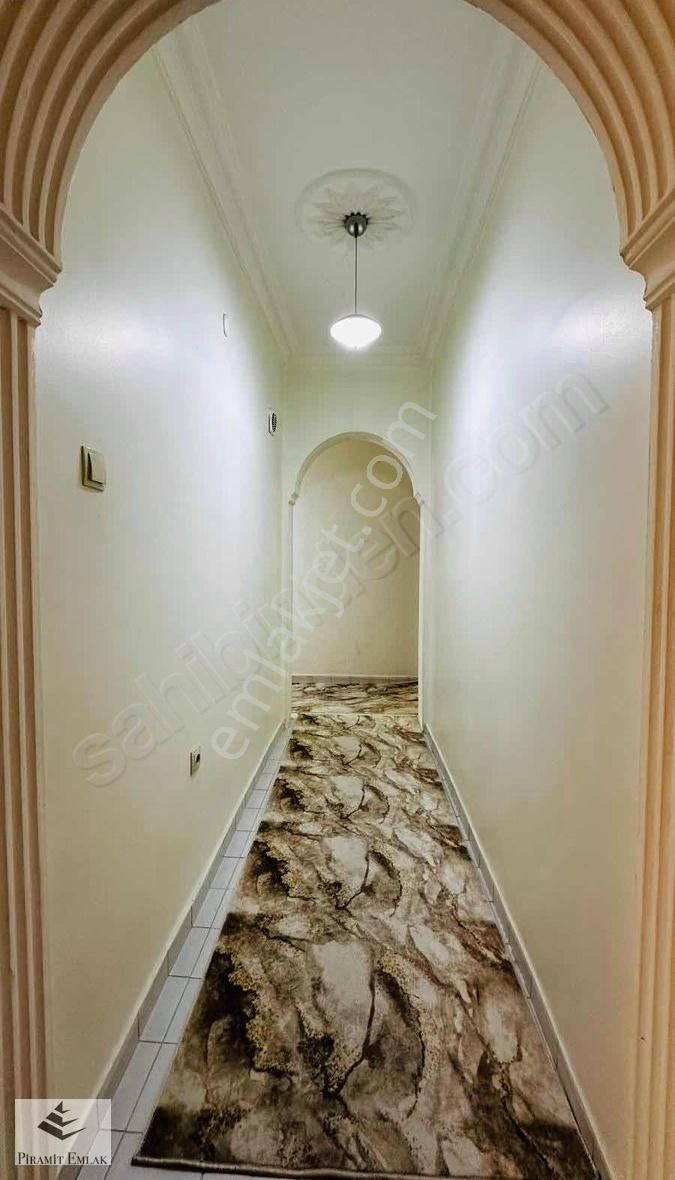 Piramit Gm' Den Şehir Merkezinde 3+1 Daire