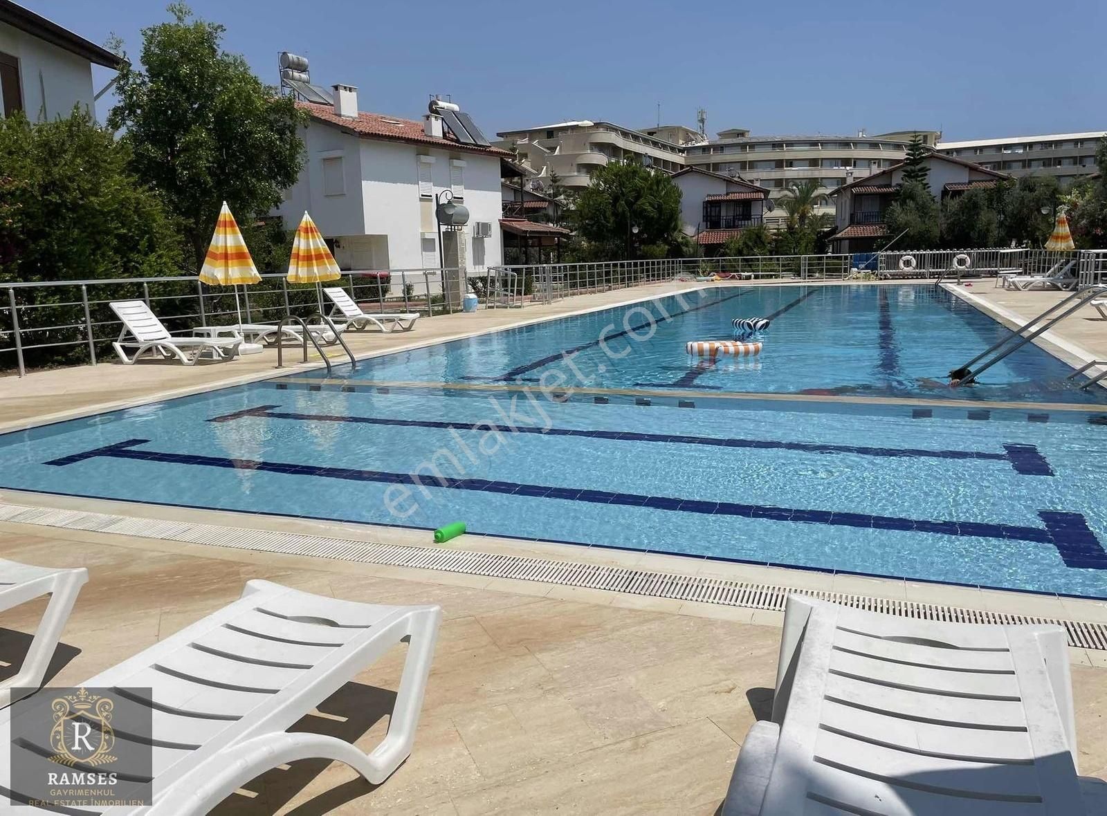 Örenşehir'de Eşsiz Fırsat! Denize Sıfır, 3+1 Bahçeli Lüks Villa - Görsel 16