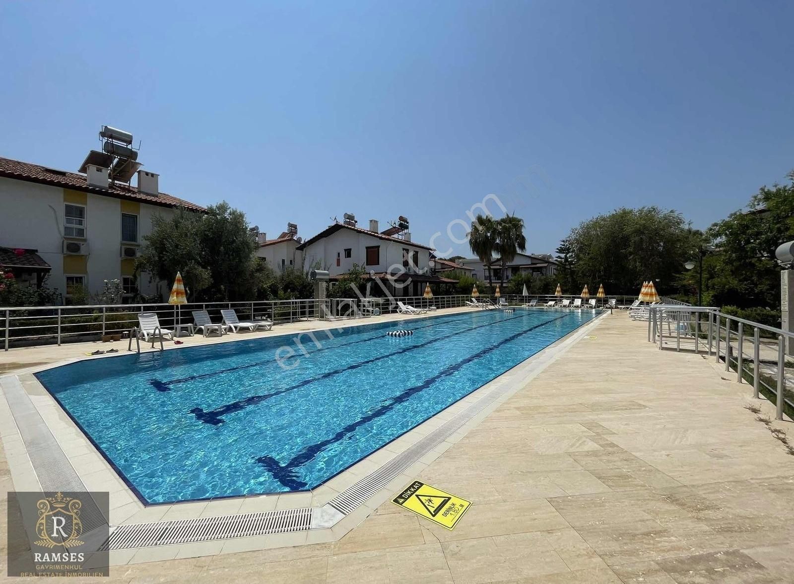 Örenşehir'de Eşsiz Fırsat! Denize Sıfır, 3+1 Bahçeli Lüks Villa - Görsel 10