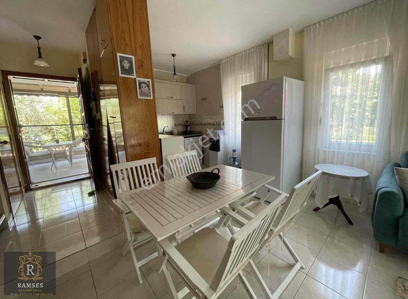 Örenşehir'de Eşsiz Fırsat! Denize Sıfır, 3+1 Bahçeli Lüks Villa - Görsel 6